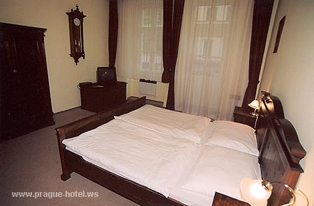 Prague hotel Na Zlatem Krizi photo