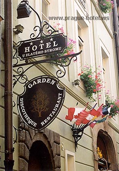 Prague hotel U Zlateho Stromu photo